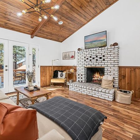 Yellow Pine Lodge - Charming Cottage Style Cabin With Peak-A-Boo Lake And Mountain Views Lac Big Bear Extérieur photo