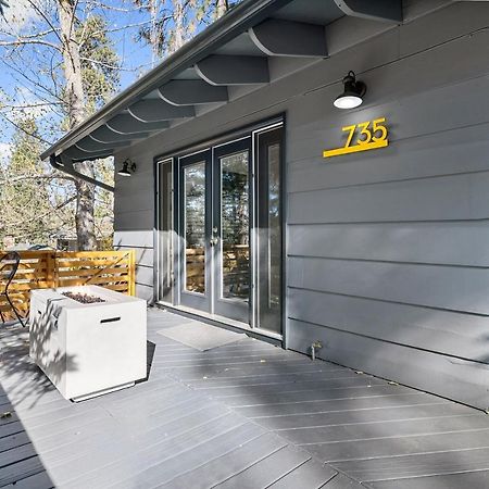 Yellow Pine Lodge - Charming Cottage Style Cabin With Peak-A-Boo Lake And Mountain Views Lac Big Bear Extérieur photo