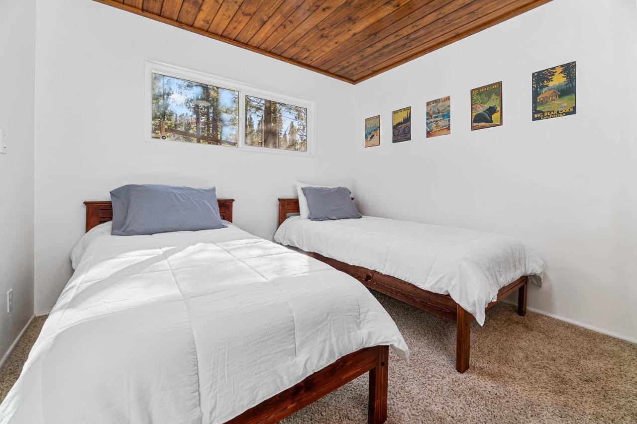 Yellow Pine Lodge - Charming Cottage Style Cabin With Peak-A-Boo Lake And Mountain Views Lac Big Bear Extérieur photo